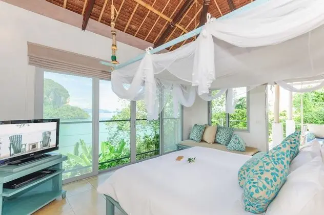 Sea View Plunge Pool Deluxe Studio