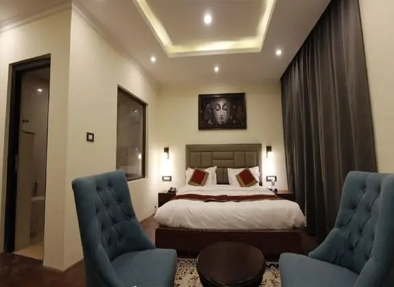 Deluxe Tek Büyük Yataklı Oda