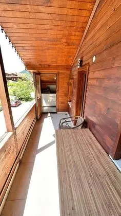 Deluxe Dört Kişilik Oda, Dağ Manzaralı