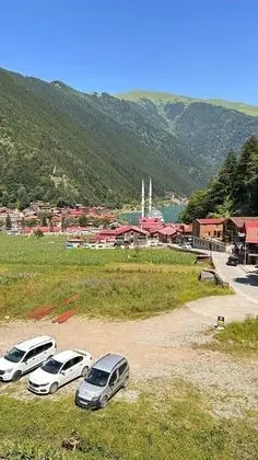 Deluxe Dört Kişilik Oda, Göl Manzaralı