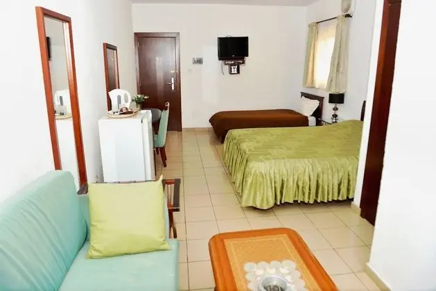 Comfort Tek Büyük Yataklı Oda
