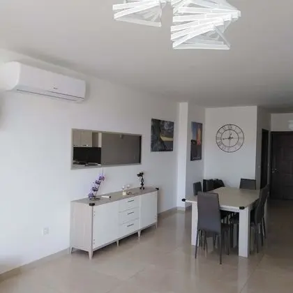 Apart Daire, 2 Yatak Odası, Balkon