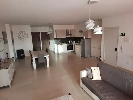 Apart Daire, 2 Yatak Odası, Balkon
