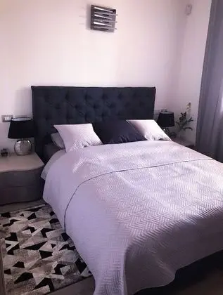 Deluxe Apart Daire, Havuz Manzaralı, Göl Kenarı