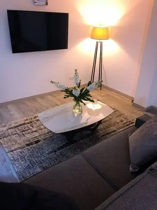 Deluxe Apart Daire, Havuz Manzaralı, Göl Kenarı