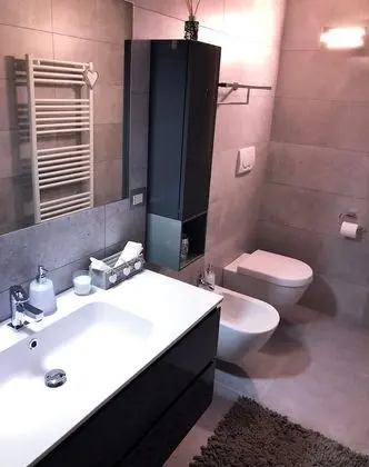 Deluxe Apart Daire, Havuz Manzaralı, Göl Kenarı