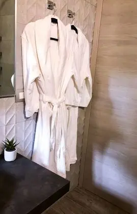 Deluxe Apart Daire, Havuz Manzaralı, Göl Kenarı
