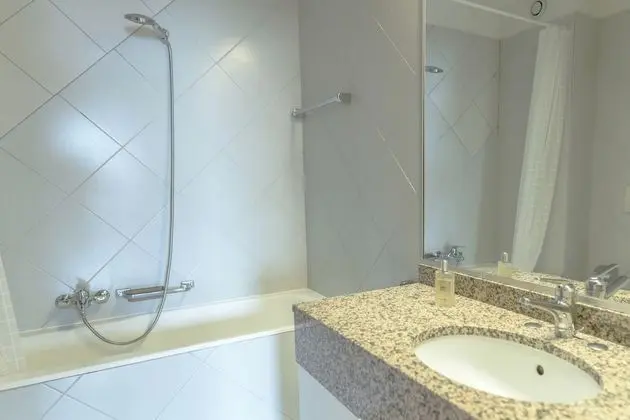 Apart Daire, 1 Yatak Odası, Balkon, Göl Manzaralı