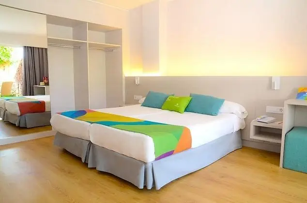 Premium 2 Dormitorios, Edifio anexo (3 adultos)