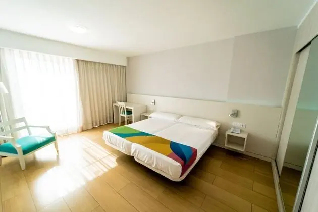 Premium 2 Dormitorios, Edifio anexo (3 adultos)
