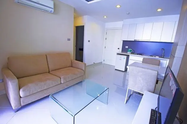 One Bedroom Apartment