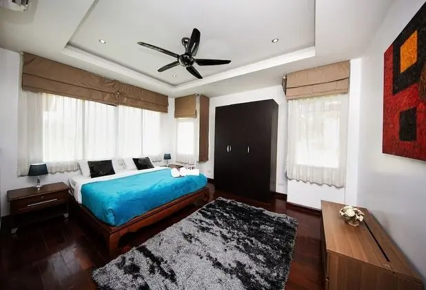 Family Villa, 6 Yatak Odası, Kişiye Özel Havuzlu, Havuz Manzaralı