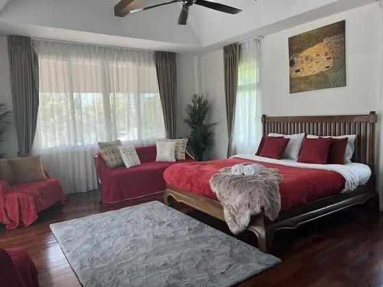 Family Villa, 6 Yatak Odası, Kişiye Özel Havuzlu, Havuz Manzaralı