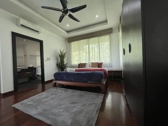 Family Villa, 6 Yatak Odası, Kişiye Özel Havuzlu, Havuz Manzaralı