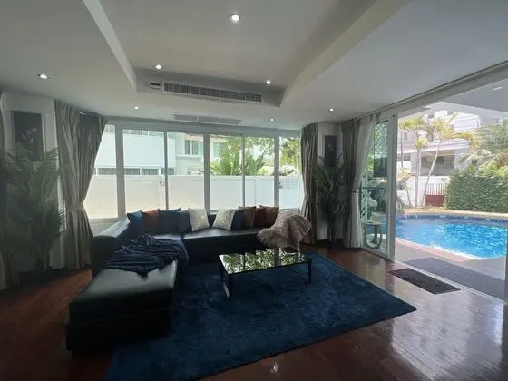 Family Villa, 6 Yatak Odası, Kişiye Özel Havuzlu, Havuz Manzaralı
