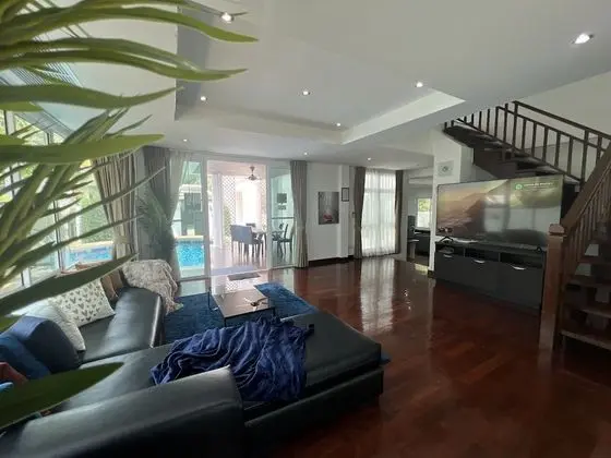Family Villa, 6 Yatak Odası, Kişiye Özel Havuzlu, Havuz Manzaralı
