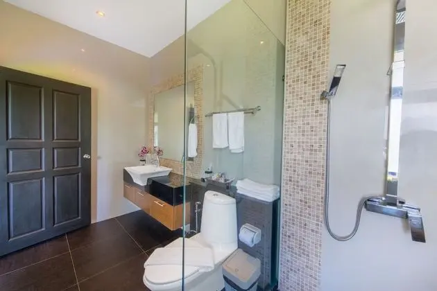 Family Villa, 6 Yatak Odası, Kişiye Özel Havuzlu, Havuz Manzaralı