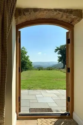 Kır Evi, 1 Büyük (Queen) Boy Yatak