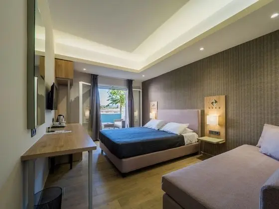 Deluxe Üç Kişilik Oda