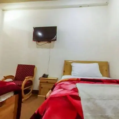 Standard Tek Büyük veya İki Ayrı Yataklı Oda