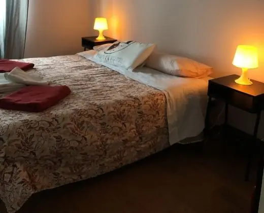 Luxury Oda