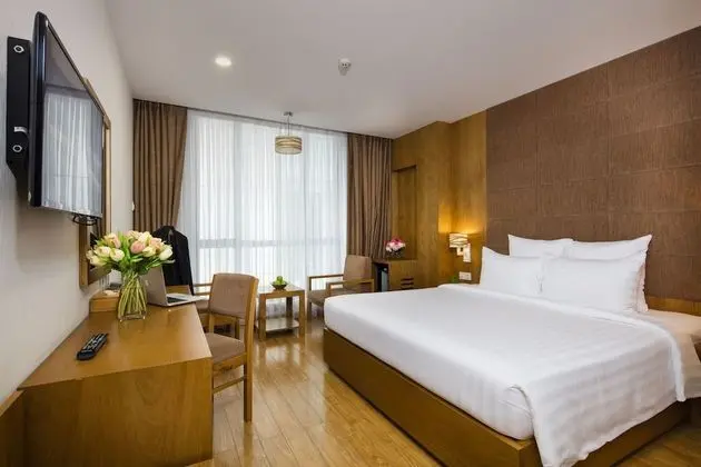 Premium Tek Büyük Yataklı Oda, Şehir Manzaralı
