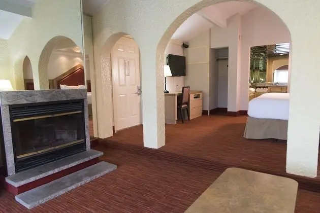 Villa, 1 En Büyük (King) Boy Yatak, Göl Kenarı