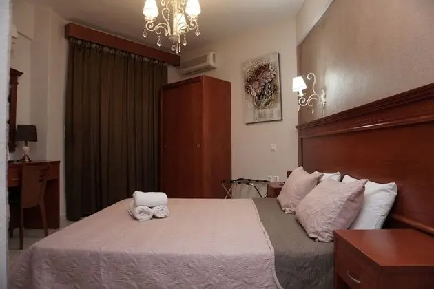 Stüdyo, Bahçe Manzaralı