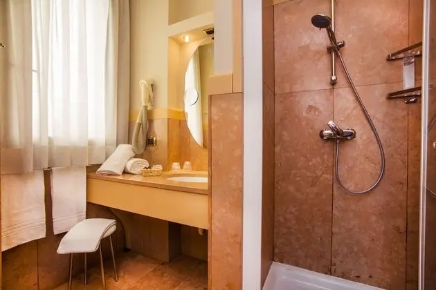 Comfort Tek Kişilik Oda