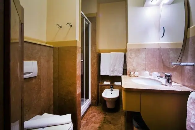 Standard Tek Büyük veya İki Ayrı Yataklı Oda