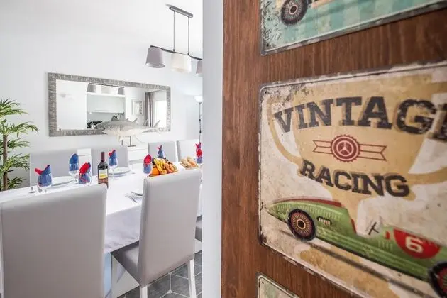 Villa, 3 Yatak Odası, Kişiye Özel Havuzlu, Havuz Manzaralı