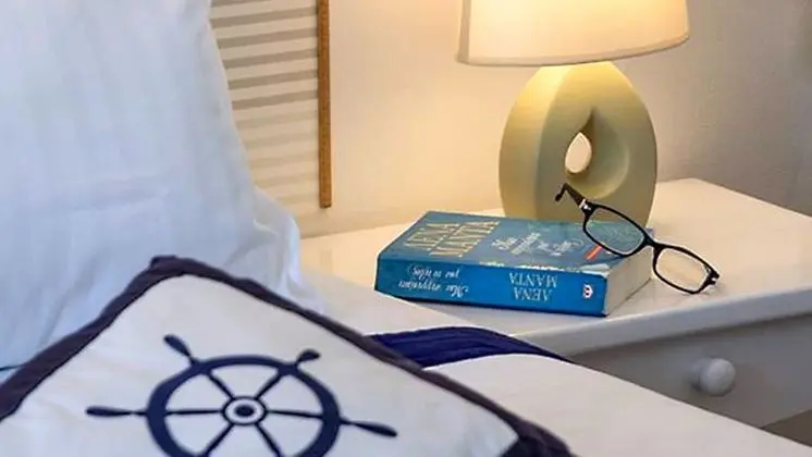 Deluxe Tek Büyük veya İki Ayrı Yataklı Oda, Deniz Manzaralı