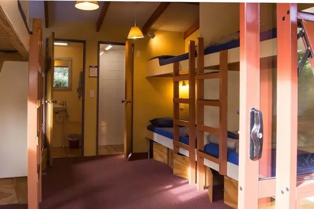 Ortak Ranzalı Oda (4 Person)
