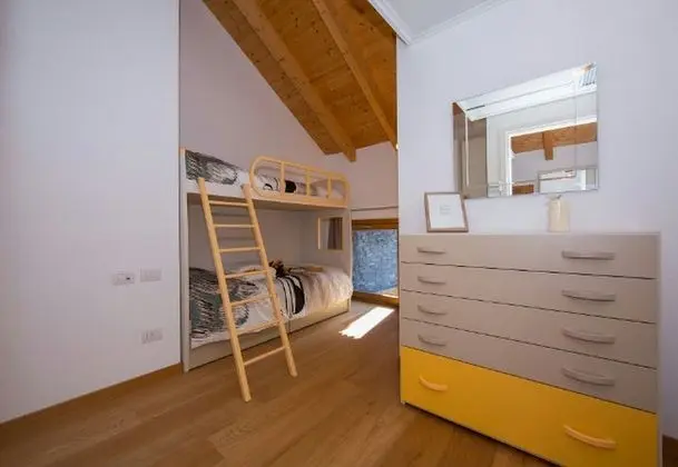 Family Apart Daire, Birden Çok Yatak, Bahçeli (Paradiso del Lago B1)