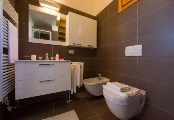 Family Apart Daire, Birden Çok Yatak, Bahçeli (Paradiso del Lago B1)