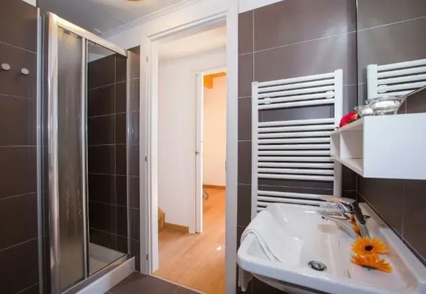 Family Apart Daire, Birden Çok Yatak, Bahçeli (Paradiso del Lago B2)