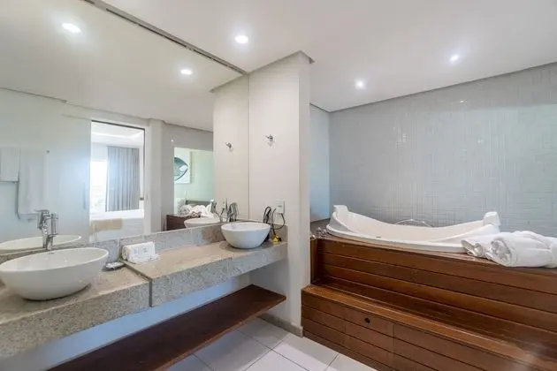 Premium Tek Büyük Yataklı Oda