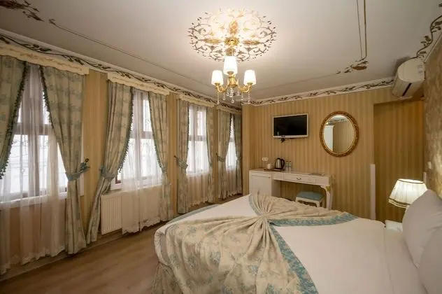 Deluxe Tek Büyük Yataklı Oda
