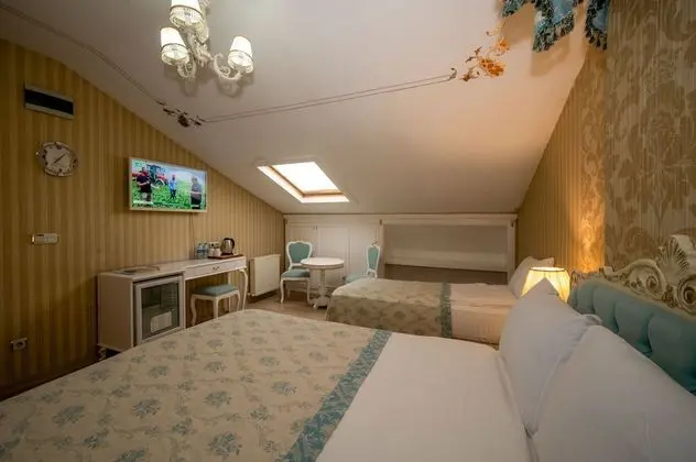 Deluxe Tek Büyük Yataklı Oda