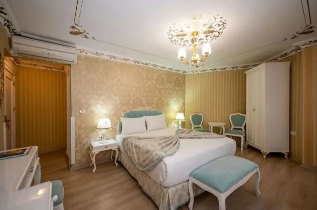 Deluxe Tek Büyük Yataklı Oda