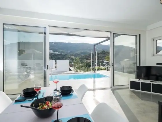 Design Villa, 2 Yatak Odası, Kişiye Özel Havuzlu