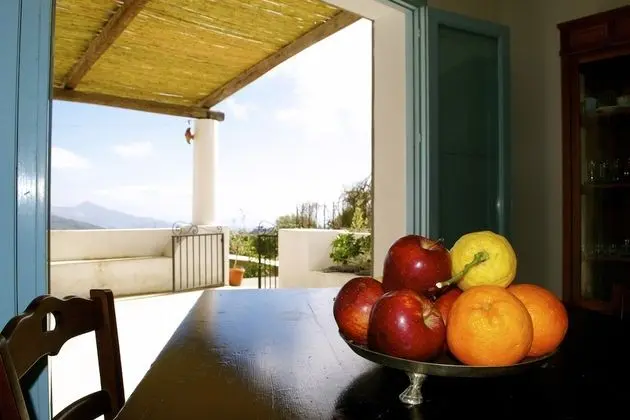 Apart Daire, 1 Yatak Odası, Veranda, Deniz Manzaralı (La Ginostra)