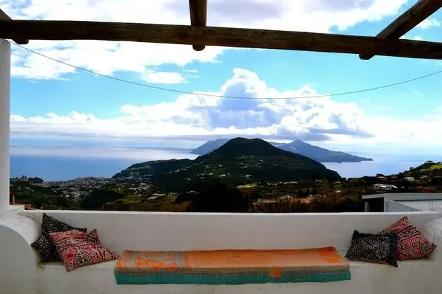 Stüdyo, Engellilere Uygun, Deniz Manzaralı (La Bartola)