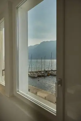 Classic Tek Büyük veya İki Ayrı Yataklı Oda, 1 Büyük (Queen) Boy Yatak, Göl Manzaralı