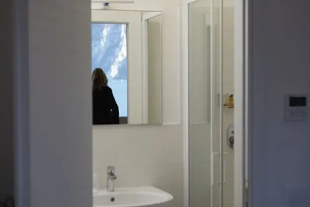 Classic Tek Büyük veya İki Ayrı Yataklı Oda, 1 Büyük (Queen) Boy Yatak, Göl Manzaralı