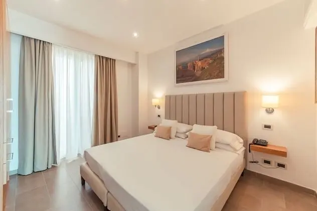 Superior Oda, Balkon, Bahçe Manzaralı