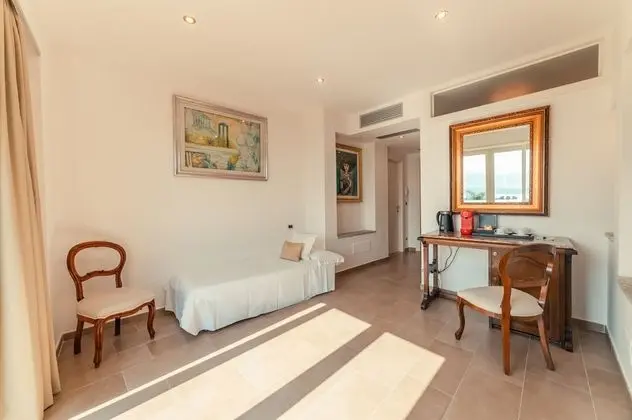 Superior Oda, Balkon, Bahçe Manzaralı