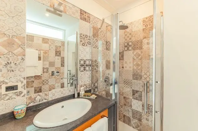 Superior Oda, Balkon, Bahçe Manzaralı