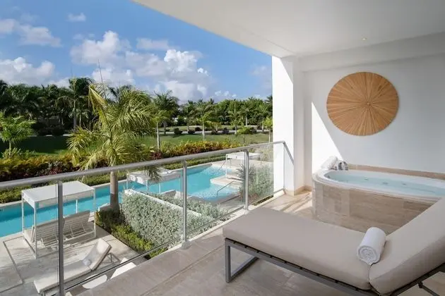 One Bedroom Suite
