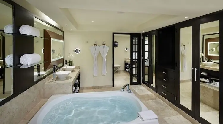 Two Bedroom Master Suite
